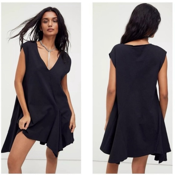 Free People Dresses & Skirts - Free People Black V-Neck Dress